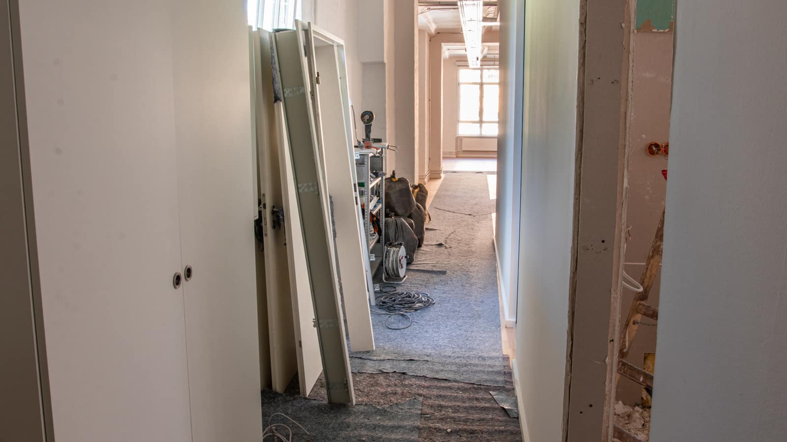 Mehringdamm Berlin Sanitärraum Flurbereich Baumaterialien