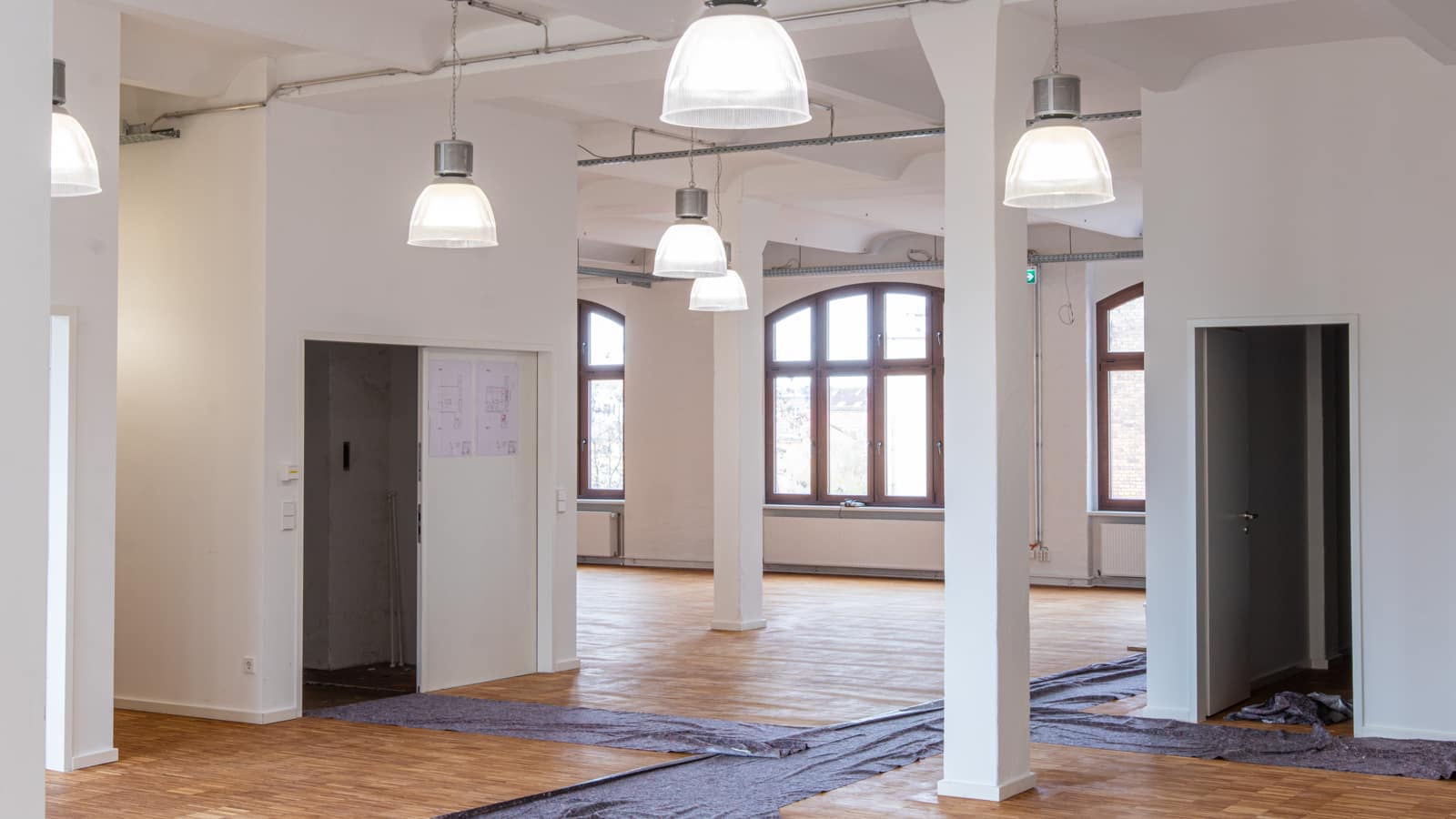 Oranienstrasse Berlin Nutzungsfläche Beleuchtung