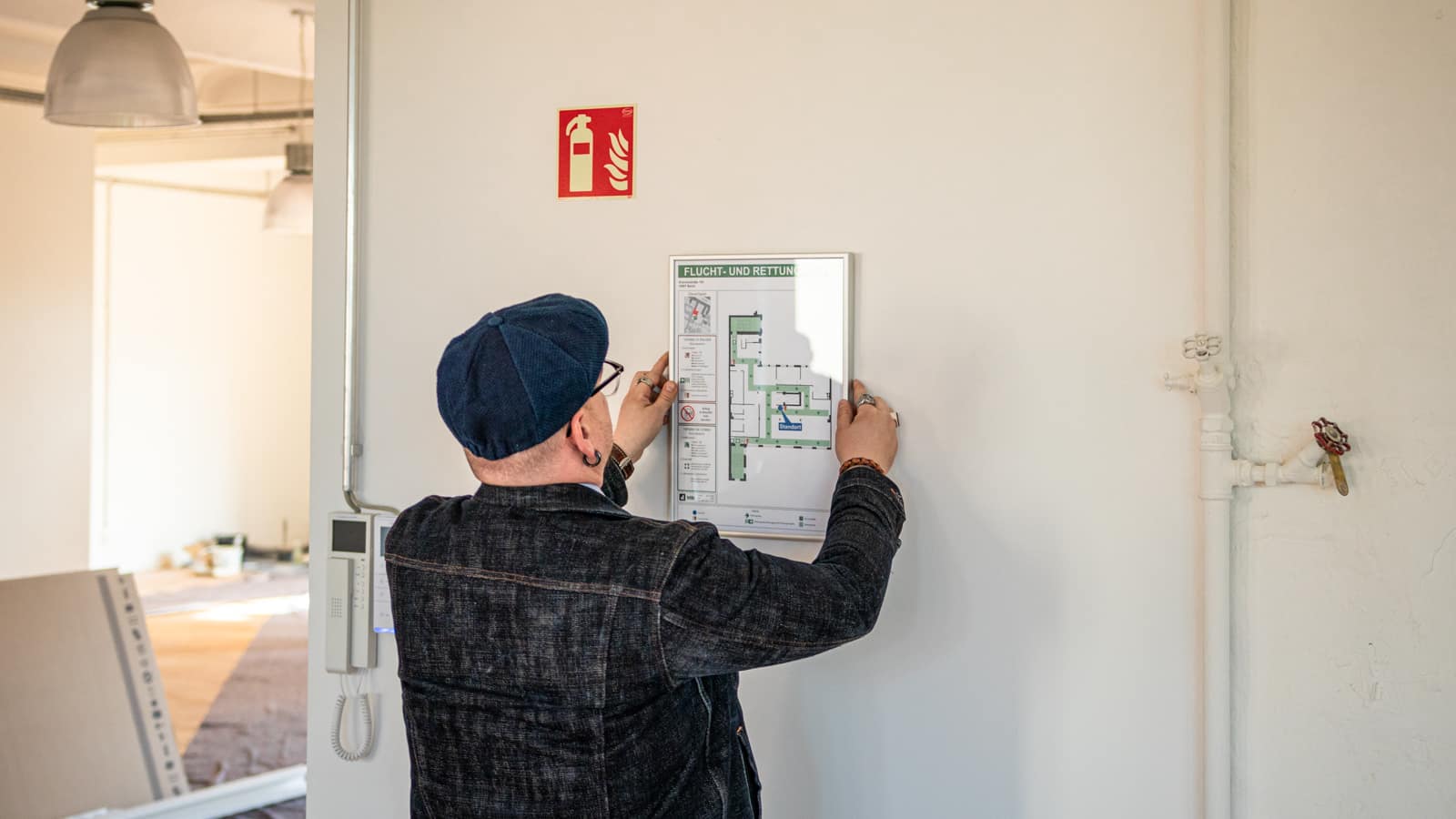 Oranienstrasse Berlin Pilatesstudio Fluchtplan Mitarbeiter