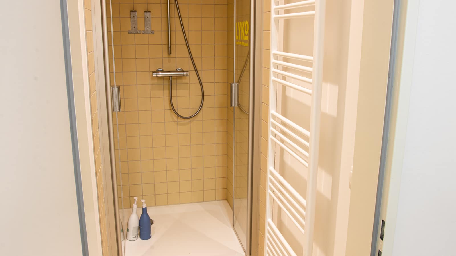 Oranienstrasse Berlin Badezimmer und Duschräume