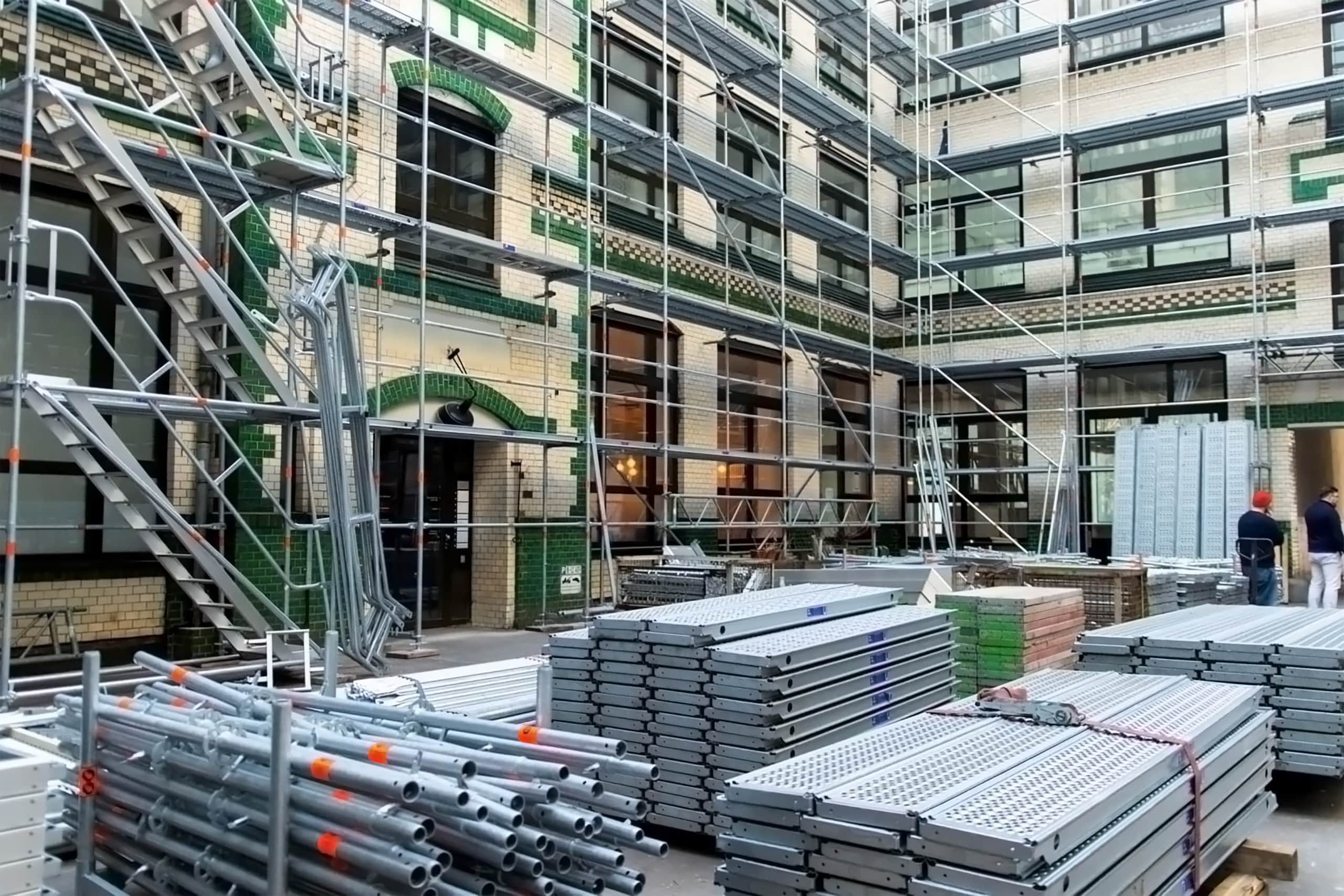 Ritterstraße Berlin Baumaterial Gerüstbau